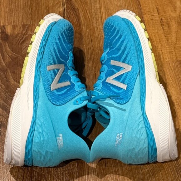 New Balance 860V11 Women’s Fresh Foam Easy Slip On Running Shoe (Size: 9.5)(EUC) - Picture 8 of 13
